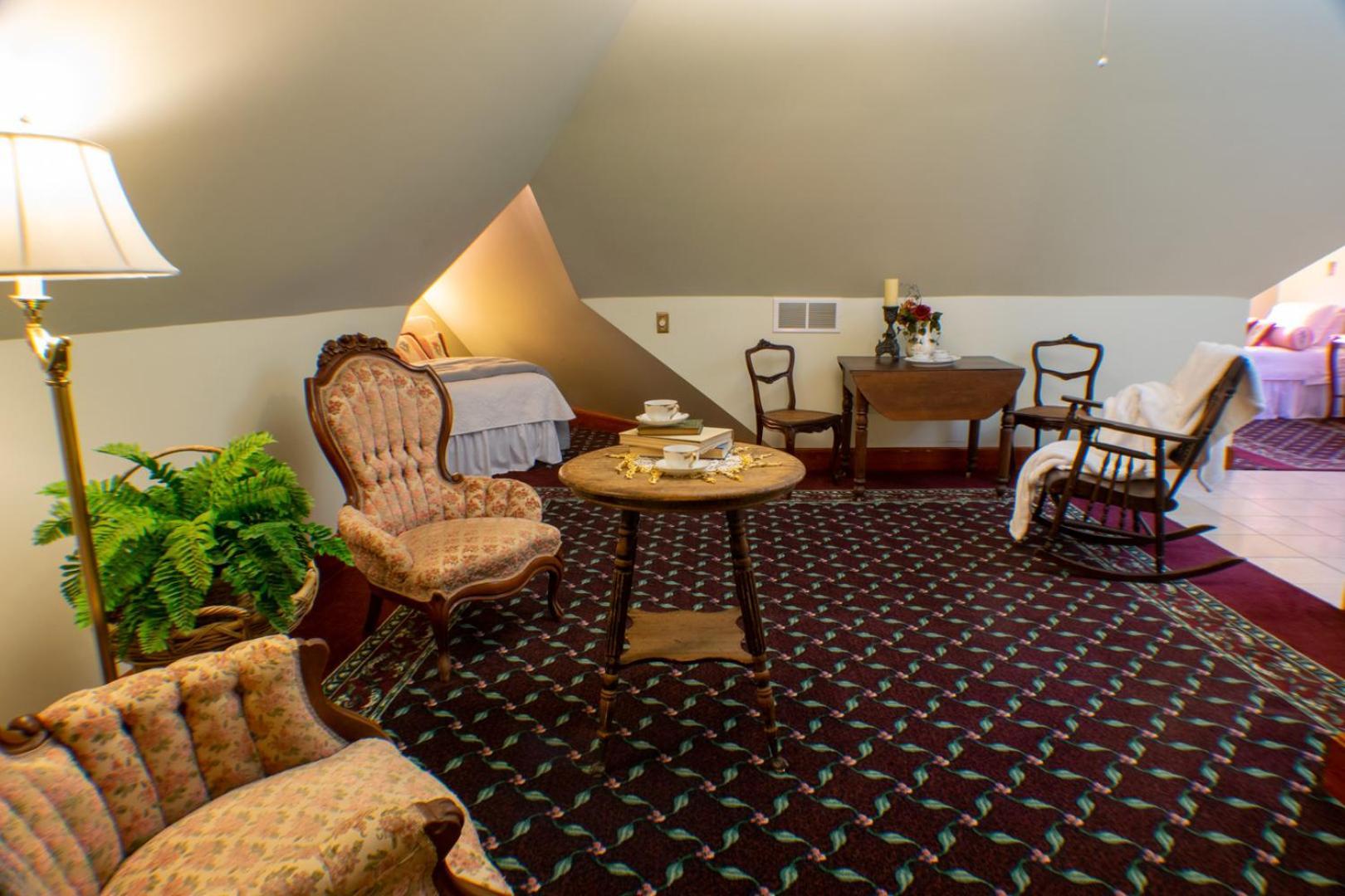 The Nauvoo Grand Bed & Breakfast Extérieur photo